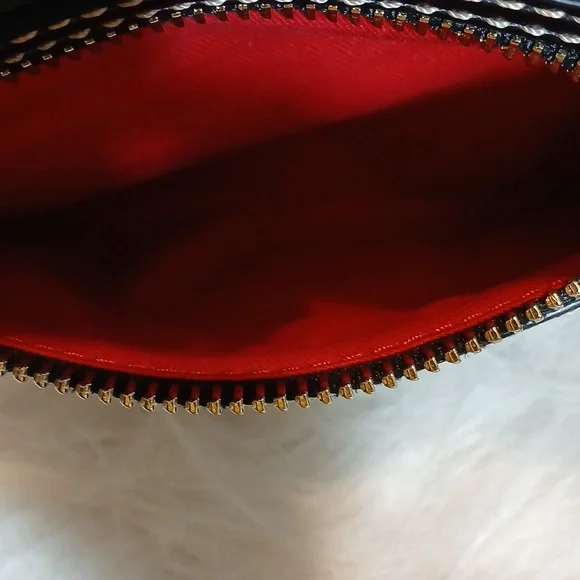 Dooney & Bourke Zebra Stripe Hobo/ Shoulder Bag - Picture 9 of 11